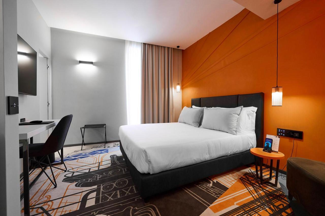 Mytale Creative Academy Hotel Рим Екстер'єр фото